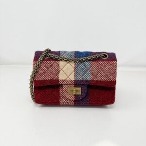 CHANEL RED TWEED 2.55 REISSUE 224